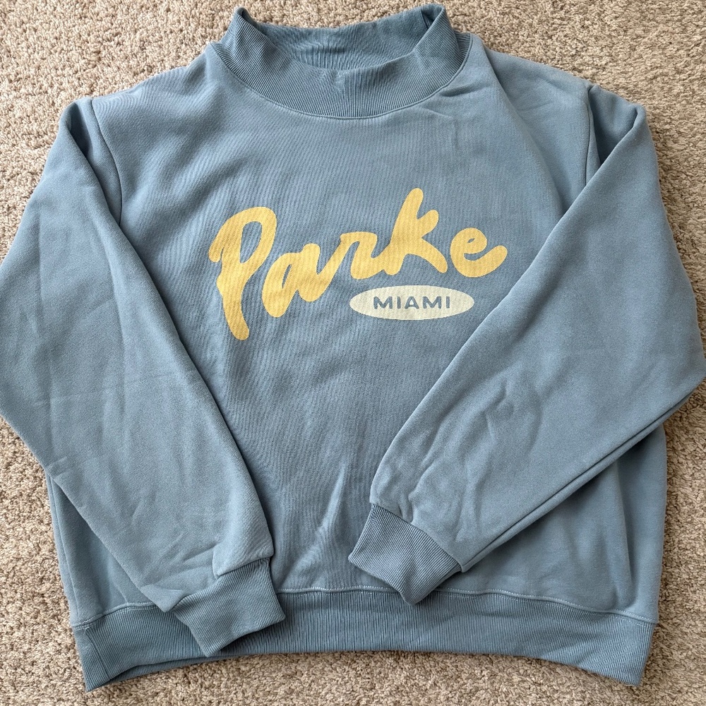 Parke Mockneck- Light Blue- Size L/XL